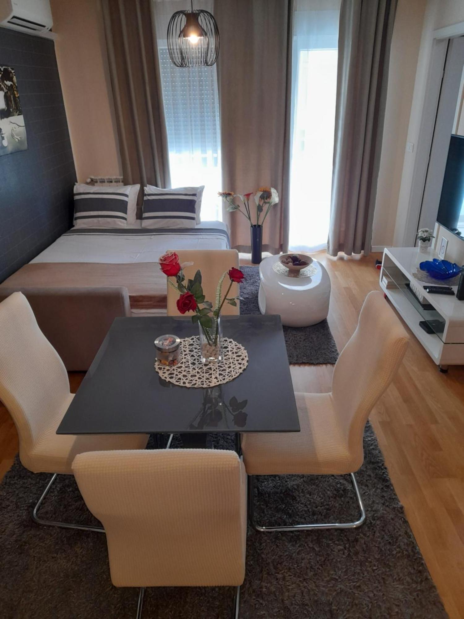 Calla Apartment Zagreb - Novi Apartman, Garaza, Video Nadzor Ngoại thất bức ảnh
